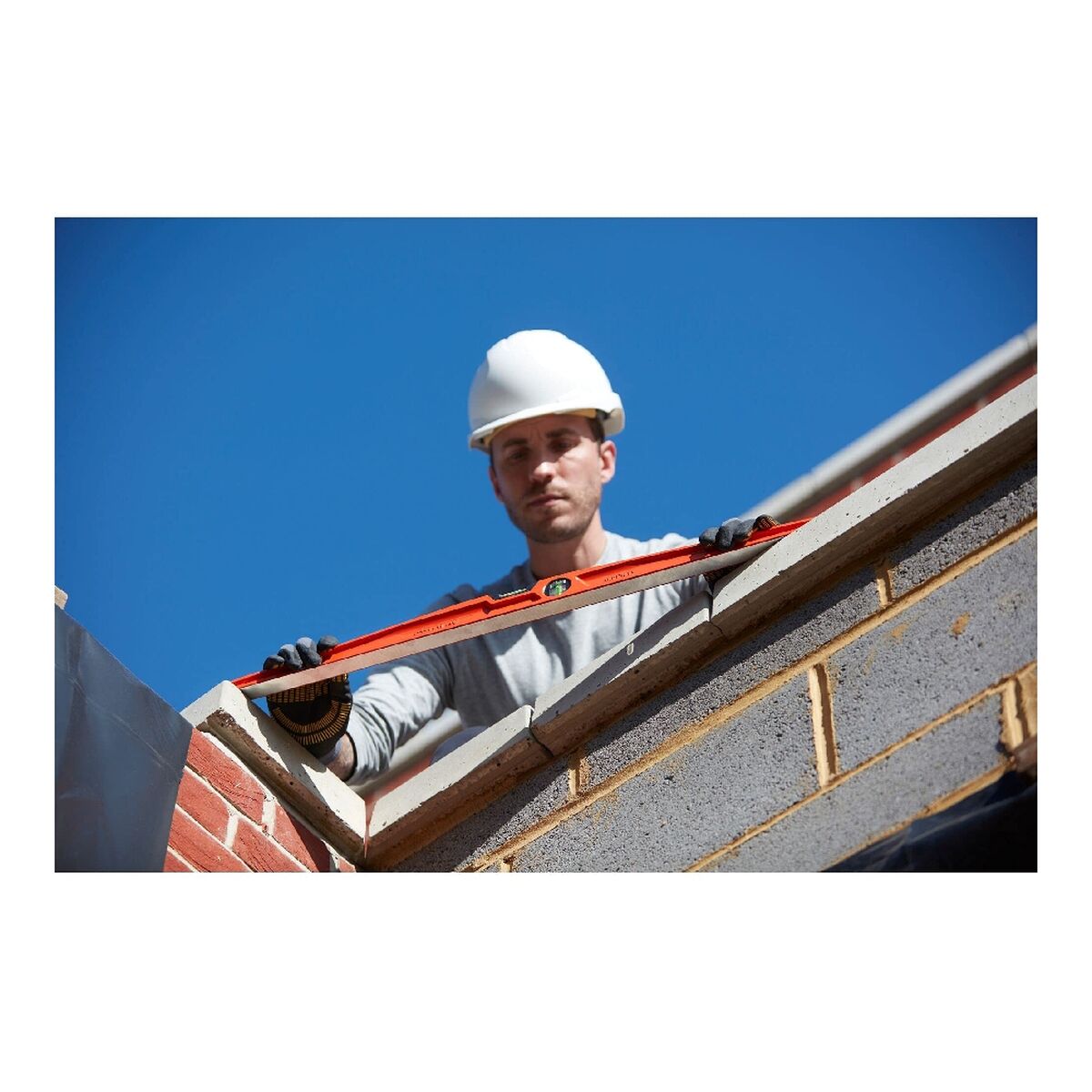 V9HF6C3D37E71637D7F23A522A41DA72103R3431718P7