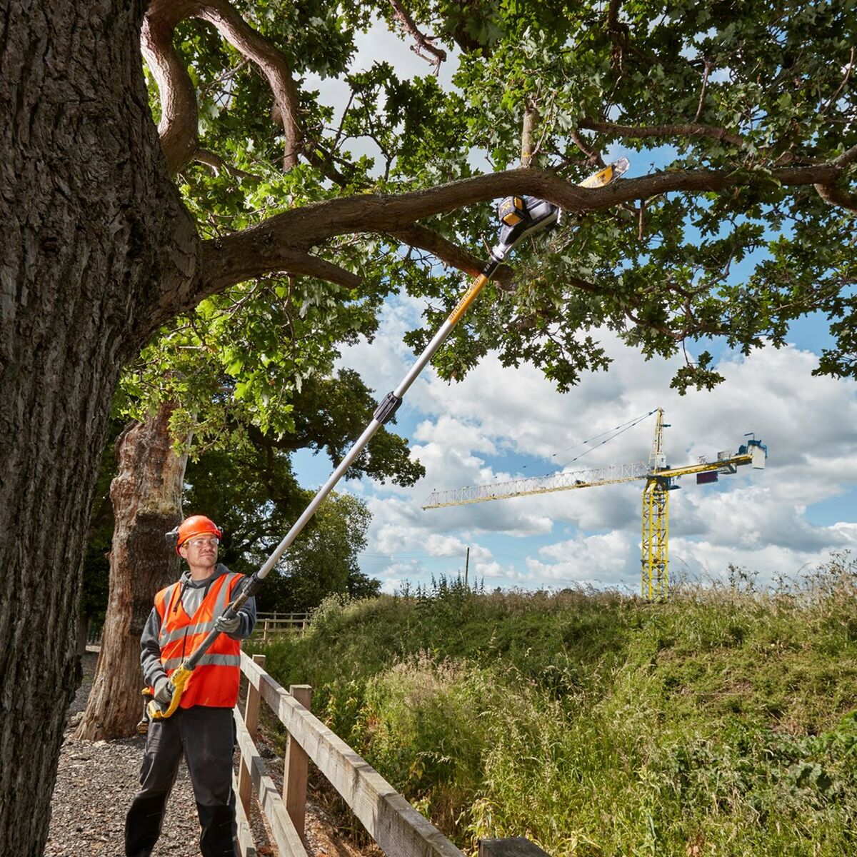 V5H6BBD37C39C77FC71AE4236028E4F9FEDR3941790P7